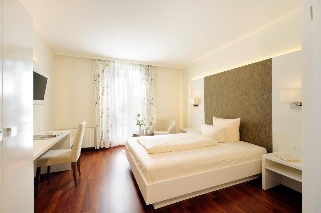 Hotel Kannenkeller Lauingen Bagian luar foto